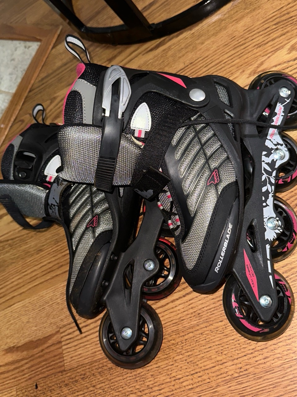 Rollerblade Women's Inline Skates - Black & Pink